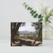 Fenster durch die Bäume. Postkarte (Stehend Vorderseite)