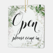 Fenster Hübsche Grünflächen im geschlossenen Einze Keramikornament (Links)