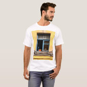 Fenster in Sankt Petersburg T-Shirt (Vorne ganz)