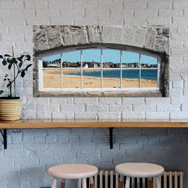 Fenster mit Imitaten mit Blick auf den Sandstrand Poster