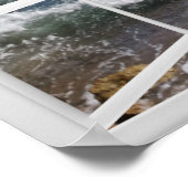 Fensterrahmen mit Felsenküste und Wellen Poster (Ecke)