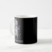 Feral And Festive Raccoon, Funny Christmas Kaffeetasse (Vorderseite Links)