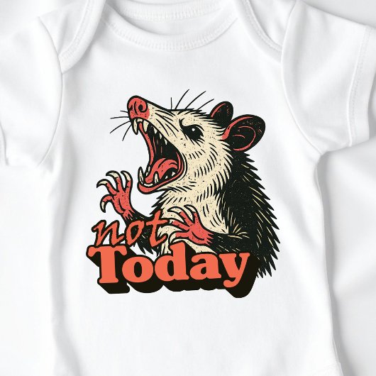 Feral Angry Possum noch nicht Typografie Baby Strampler