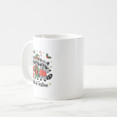 Feral But Festive Funny Christmas Cute Raccoon Elf Kaffeetasse (Vorderseite Links)