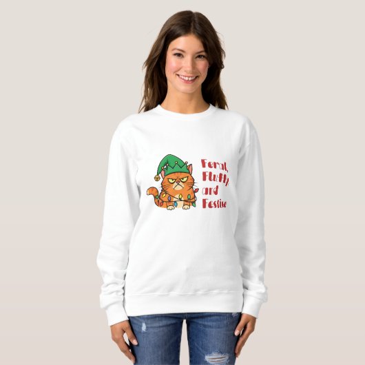 Feral, Fluffy, and Festive Sweatshirt (Vorne ganz)