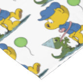 Ferald und die Baby Lizard Tischdecke (Schrägansicht)