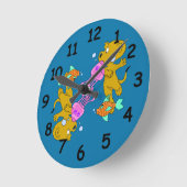 Ferald's Swim Runde Wanduhr (Winkel)