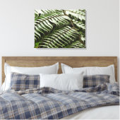 Fern Fronds II Dunkle grüne Natur Leinwanddruck (Insitu (Schlafzimmer))