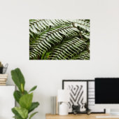 Fern Fronds II Dunkle grüne Natur Poster (Heimbüro)