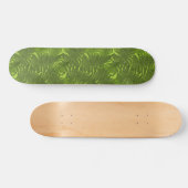 Fern in grün skateboard (Horizontal)