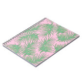 Fern ist in rosa. notizblock (Linke Seite)