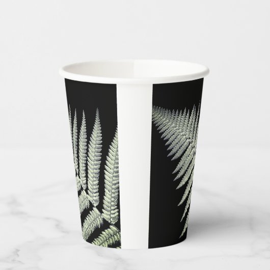 Fern Pappbecher (Links)