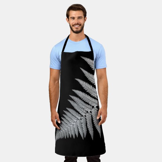 Fern Schürze (Getragen)