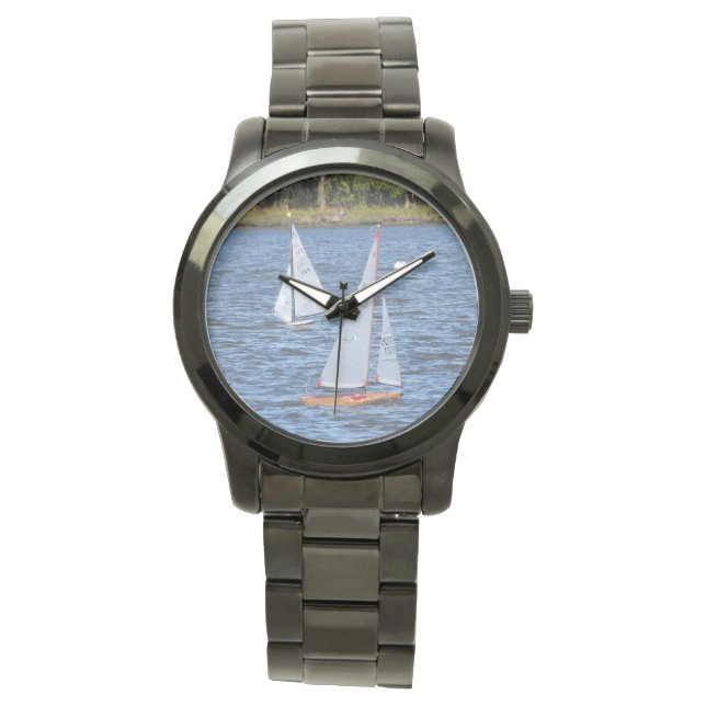 Ferngesteuerte Segelboote im Wasser Armbanduhr (Vorderseite)