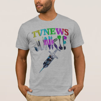 Fernsehnachrichten-Junkie T-Shirt