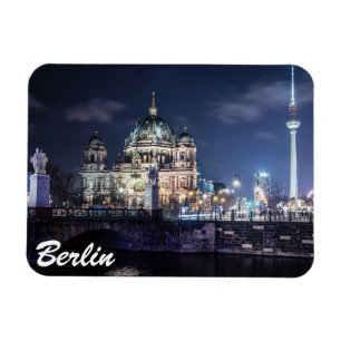 Fernsehturm und Berliner Dom in Berlin Magnet