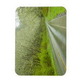 Fernstraße durch den Wald Magnet (Vertikal)