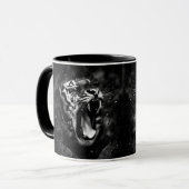 Ferocious Tiger Dark Background Tasse (Vorderseite Links)