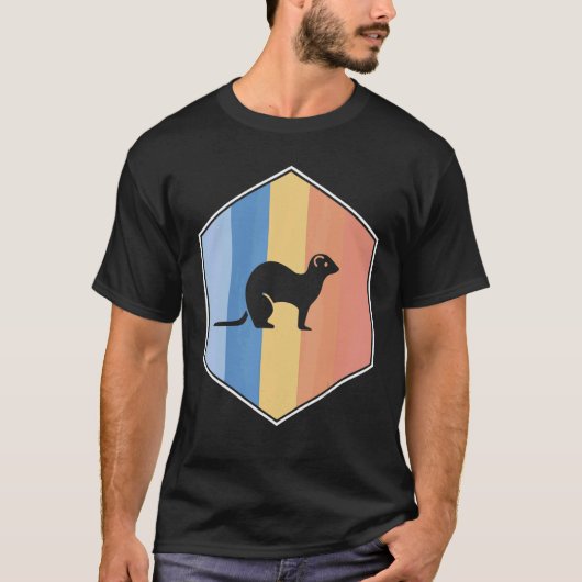 Ferret mit Retrofarben in einem Hexagon T-Shirt (Vorderseite)