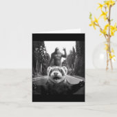 Ferret Selfie With Bigfoot Funny For Men Women Kid Karte (Gelbe Blume)