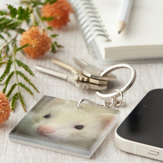 Fersenwand Schlüsselanhänger (Vorderseite rechts)