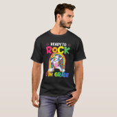 Fertig zum Rock 4th Grade Dabbing Einhorn zurück z T-Shirt (Vorne ganz)