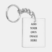 fertigen Sie Ihren doppelten mit Seiten versehenen Schlüsselanhänger (Vorderseite links)