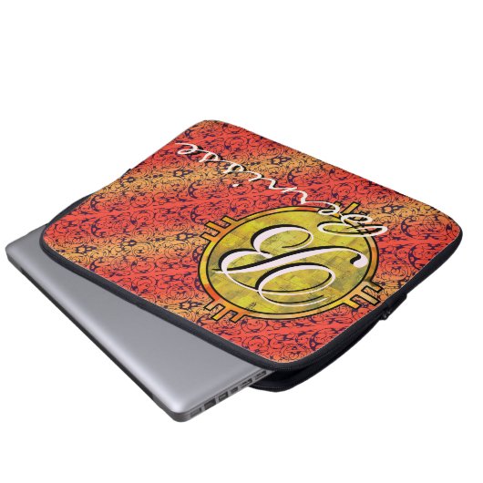 Fertigen Sie warmes fiore Orangengold besonders an Laptopschutzhülle (Vorne Knopf)