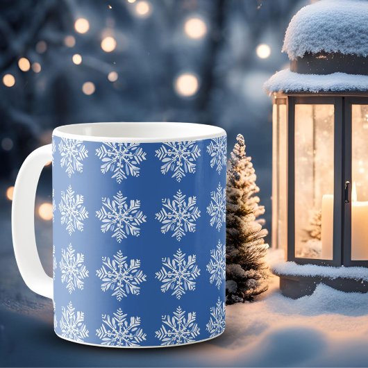 Fest Blaues Weiß Schneeflocken Muster Weihnachten Kaffeetasse