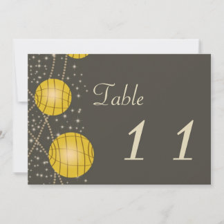 Feste Laternen mit Pastel Gray & Golden Yellow Einladung