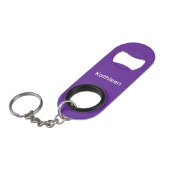 Fester violetter Flaschenöffner mit individuellem  (Vorderseite Schrägansicht)
