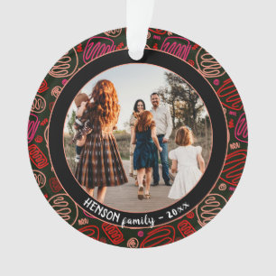 Festivals Rotes Weihnachtsfest in einer Reihe Weih Ornament