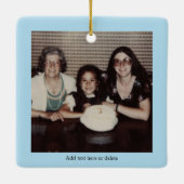 Festive Blue Vintage Christmas Chickadee Keramikornament (Rückseite)