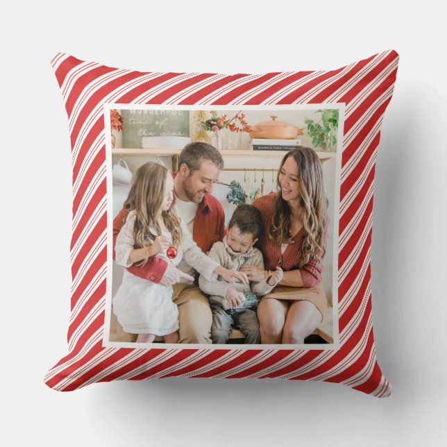 Festive Candy Cane Striped Christmas Red White  Kissen (Vorderseite)
