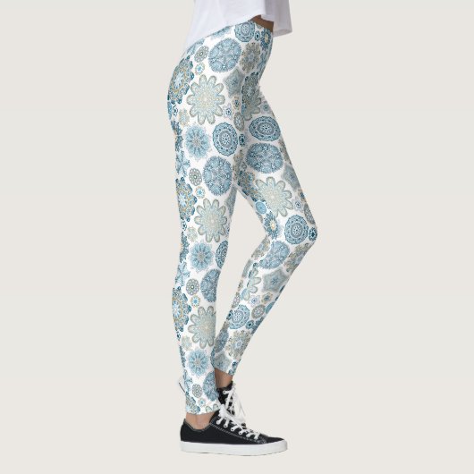 Festive Chic Floral Mandala Snow Flakes Pattern Leggings (Rechts)