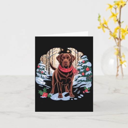 Festive Chocolate Lab In Snowy Forest Winter Xmas  Karte (Gelbe Blume)