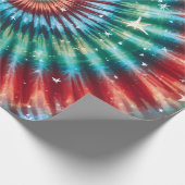 Festive Christmas Tie Dye Spiral Geschenkpapier (Ecke)