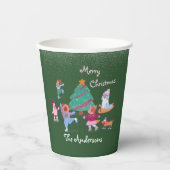 Festive Dog Ice Skating Name Green Christmas Party Pappbecher (Vorderseite)