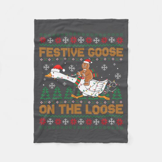 Festive Goose On The Loose Funny Gingerbread Ugly  Fleecedecke (Vorderseite)