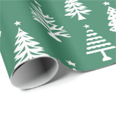 Festive Green and White Christmas Tree Pattern Geschenkpapier (Rolleneckpunkt)