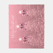 Festive Holiday Blush Pink Christmas Trees Bows Fleecedecke (Vorderseite)