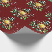 Festive Lantern Nestled in Holly – Seasonal Glow Geschenkpapier (Ecke)