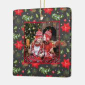 Festive Poinsettia and Berries Christmas Keramikornament (Links)