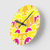 Festive Sun Doodle Art 42 Runde Wanduhr (Winkel)