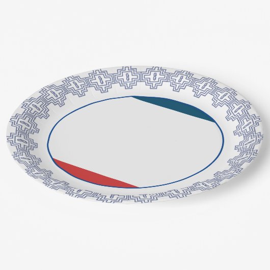 Festliche gepatterte Grenze mit rotem und blauem A Pappteller (Schrägansicht)