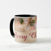 Festliche Geschenke als Weihnachtsmotiv Tasse (Vorderseite Links)