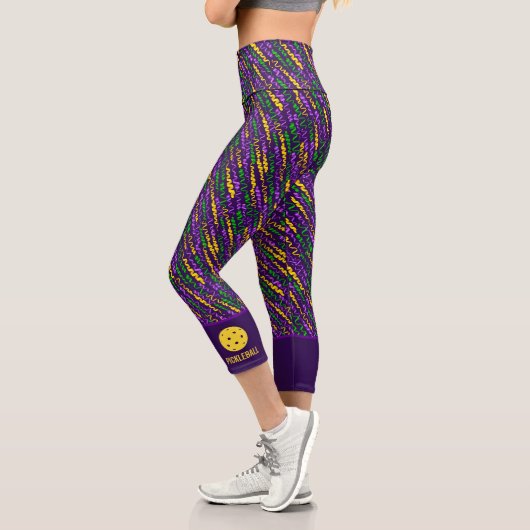 Festliche Mardi Gras Streamers Fun Custom Pickleba Capri Leggings (Links)