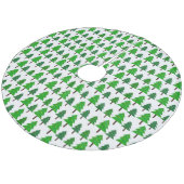 Festliche Pinienbäume - Baumrock Fleece Weihnachtsbaumdecke (Schrägansicht)