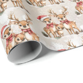 Festliche Rentierfamilie mit Weihnachtsmannmützen Geschenkpapier (Rolleneckpunkt)