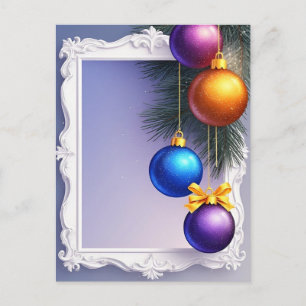 Festliche Weihnachtsbaumkugeln und Kiefernzweige Postkarte